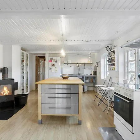 Ae228-aeroskobing-ll-risemarksvej-12 * Ærøskøbing